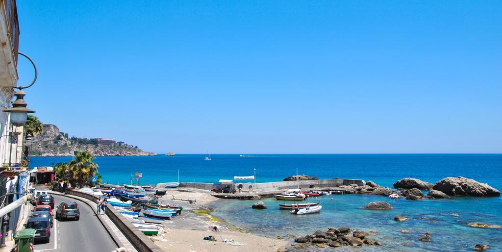 Appartamento Taorminaxos Wonderful Seaview Giardini Naxos Esterno foto